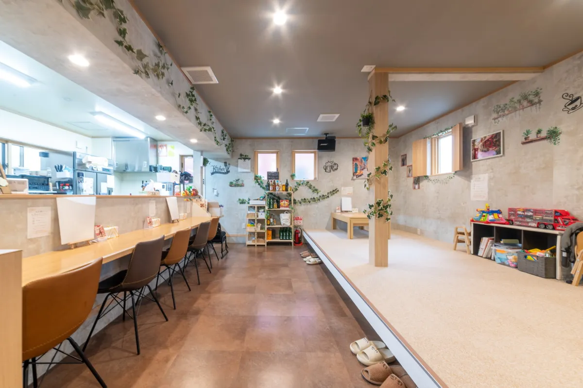 Cafe & Dining Le Lien 店内