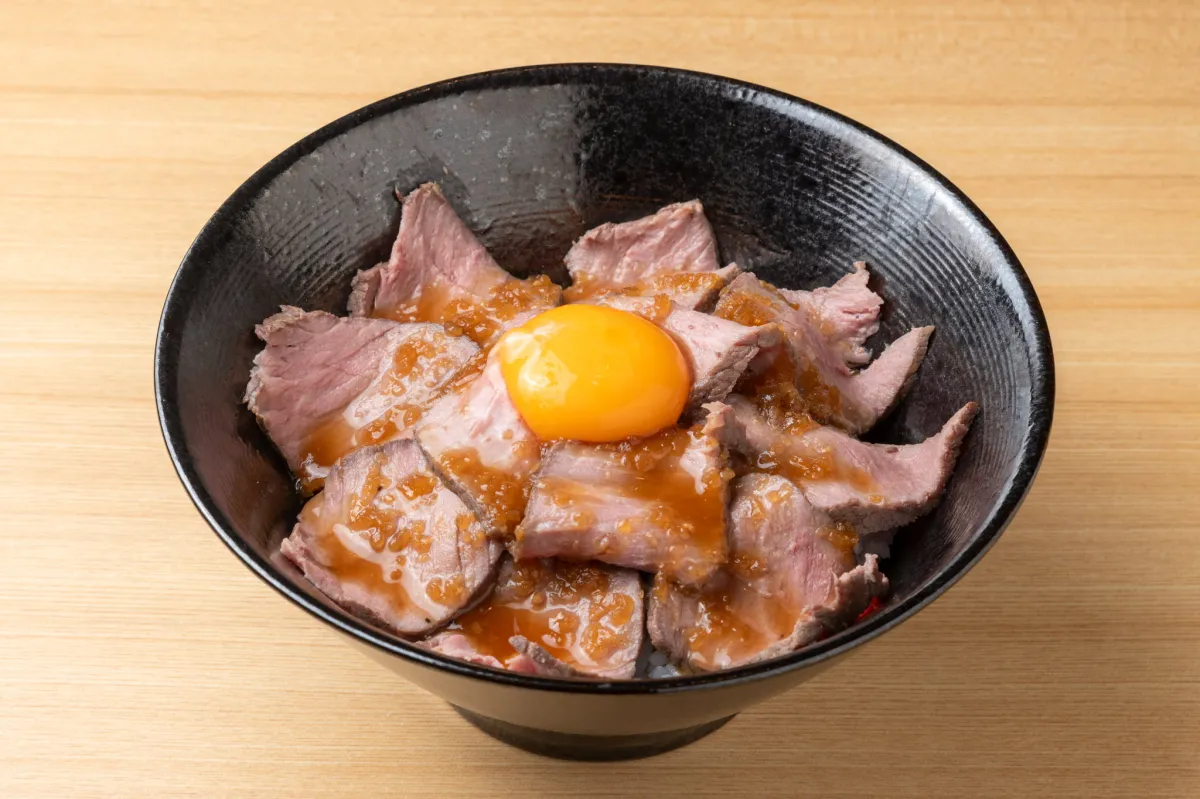 ローストビーフ丼